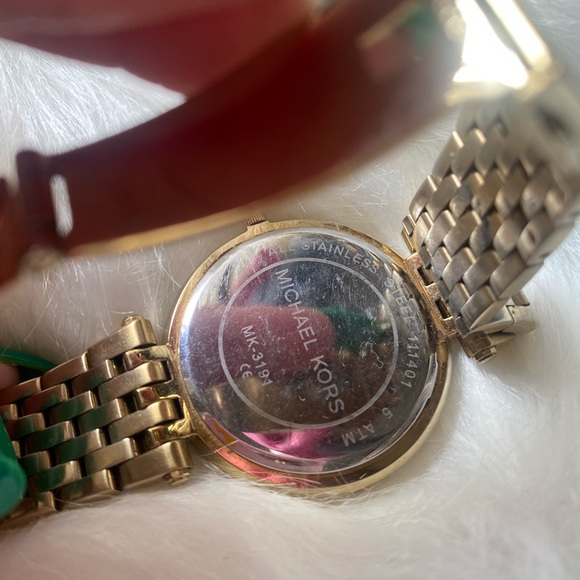 🔥Michael Kors watch🔥 - Picture 2 of 5